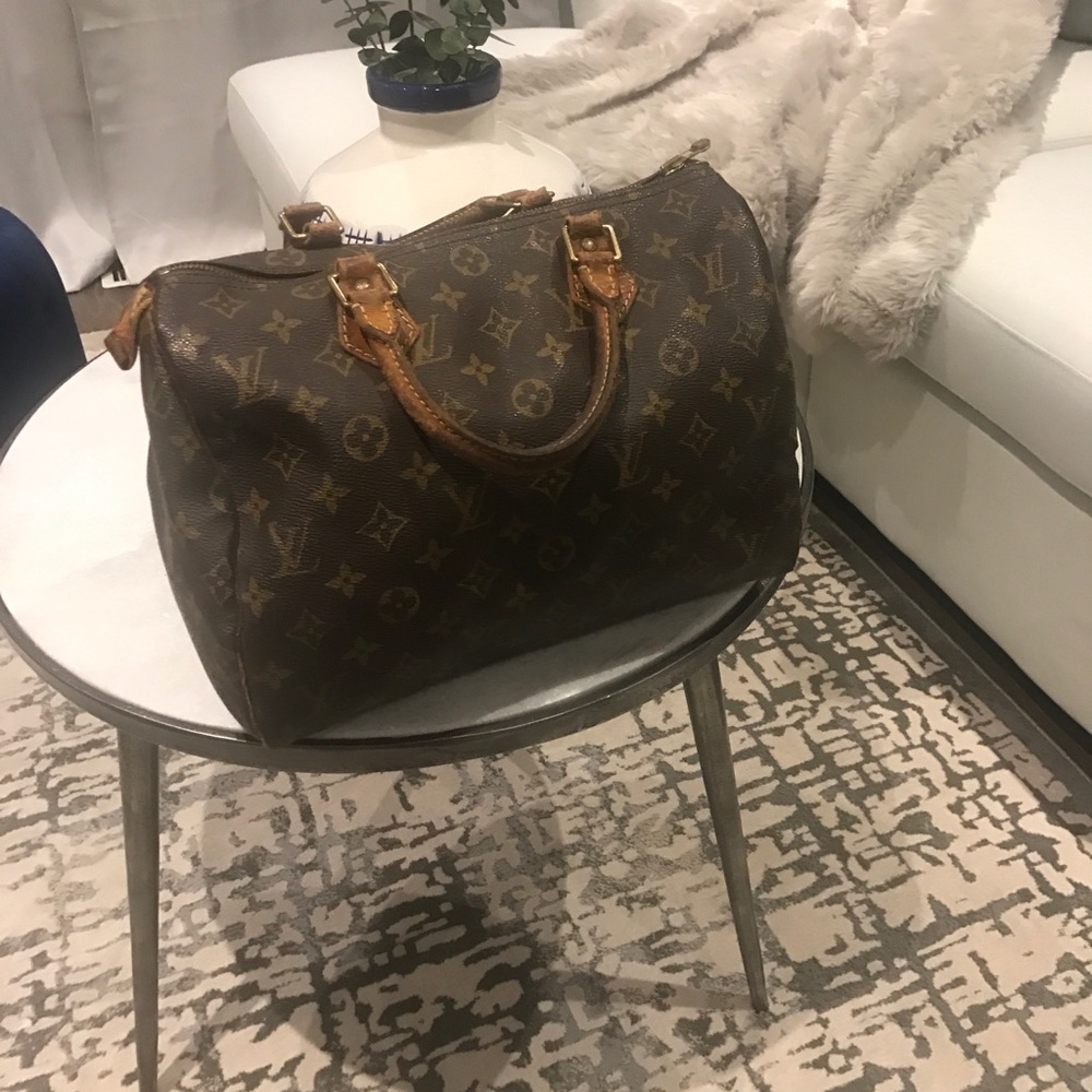 Vintage 100% Authentic Louis Vuitton Speedy 30